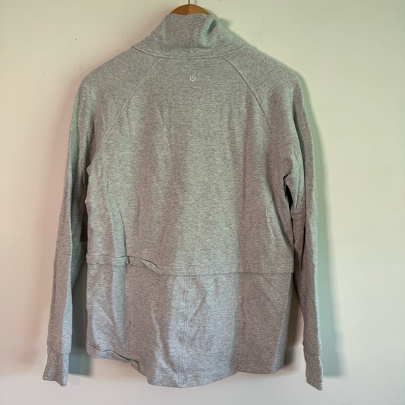 Lululemon Find Your Unwind Light Grey Pullover size 6 - Picture 6 of 8